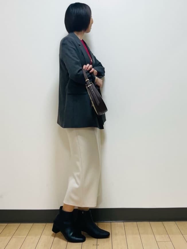 Riiさんの「Reflect｜【選べる6色／長く着られる◎】ボートネックニット」を使ったコーディネート