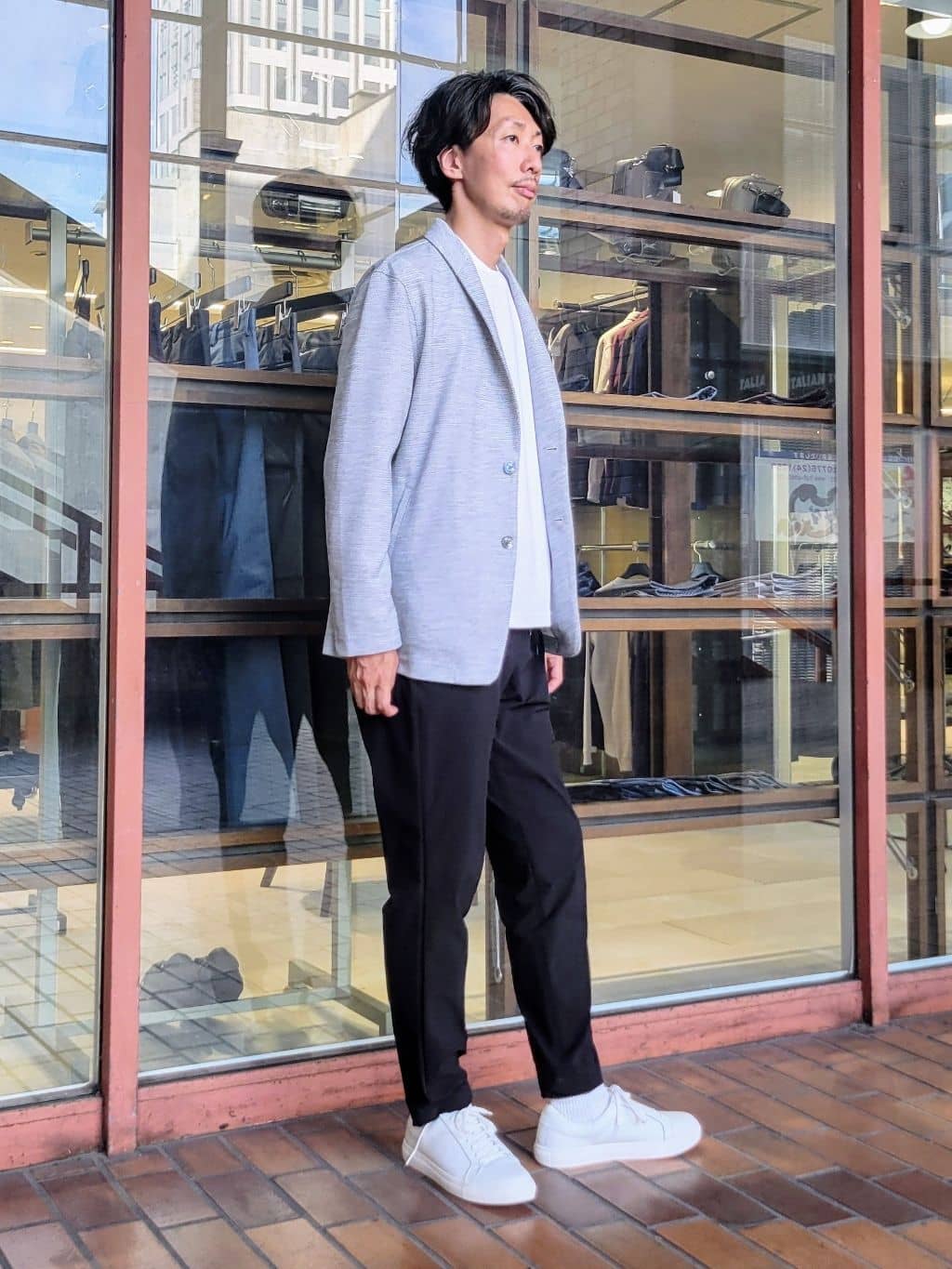 piroyaさんの「TAKEO KIKUCHI｜【尾州織】ショールカラー カーディガン」を使ったコーディネート