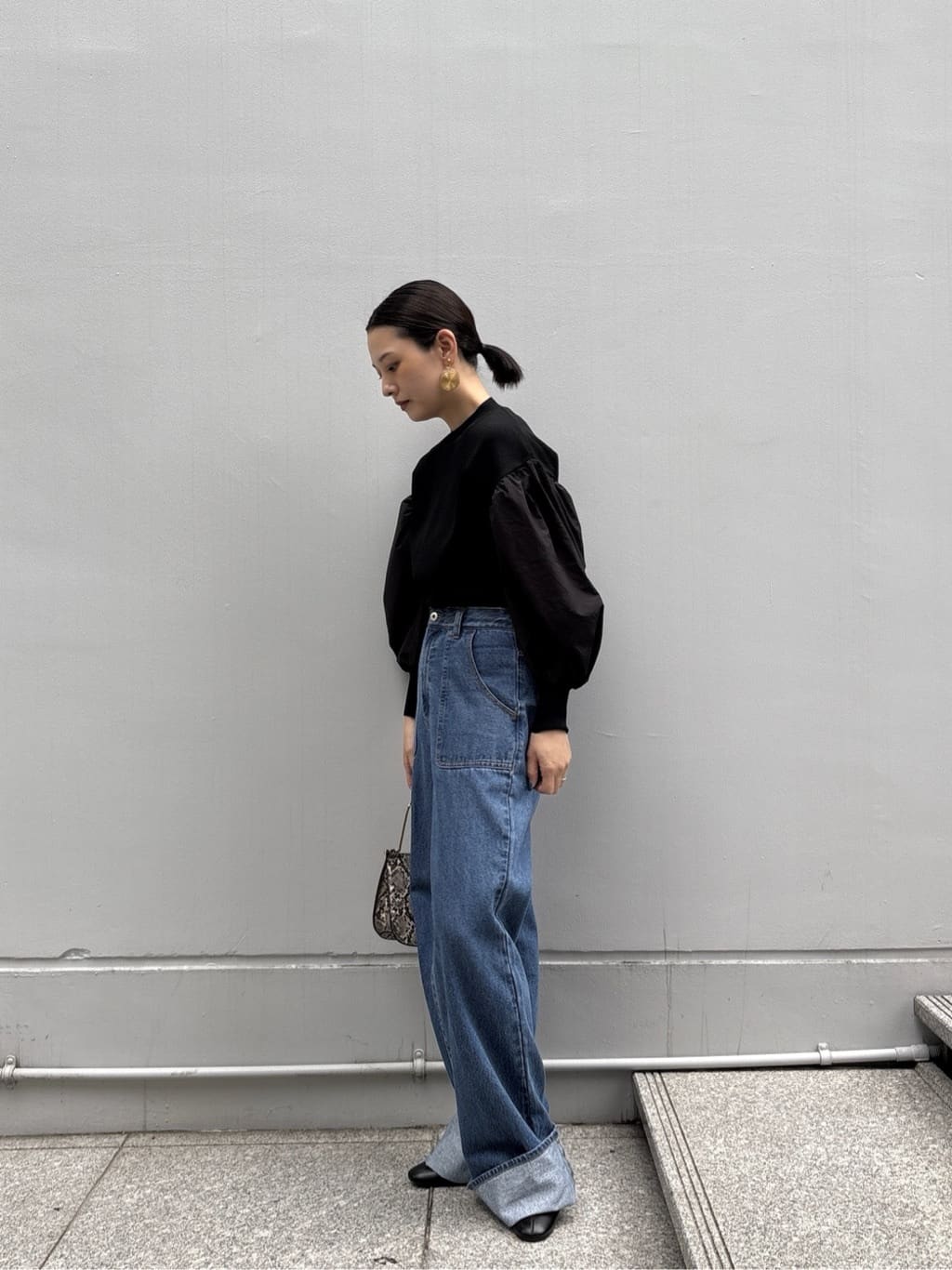 ayanoさんの「INDIVI｜ロールアップデニム」を使ったコーディネート