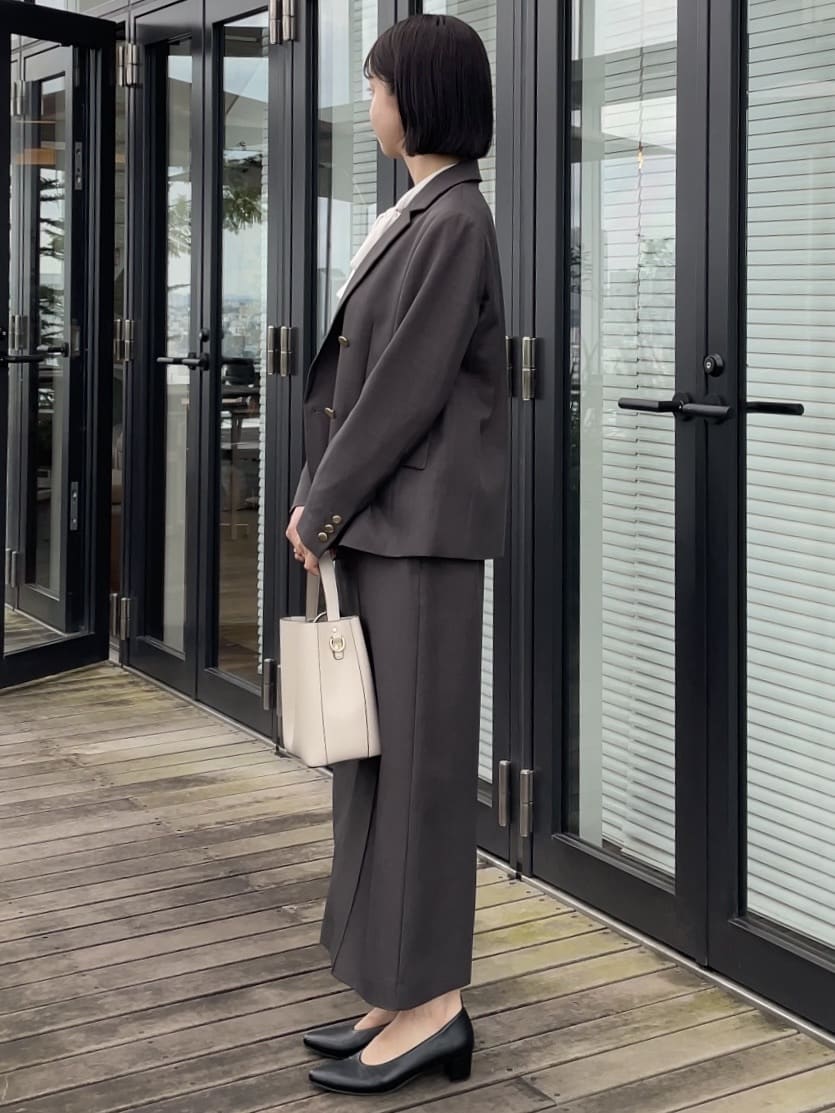 NATSUMIさんの「grove｜【カセット服】ダブルブレストテーラードジャケット」を使ったコーディネート