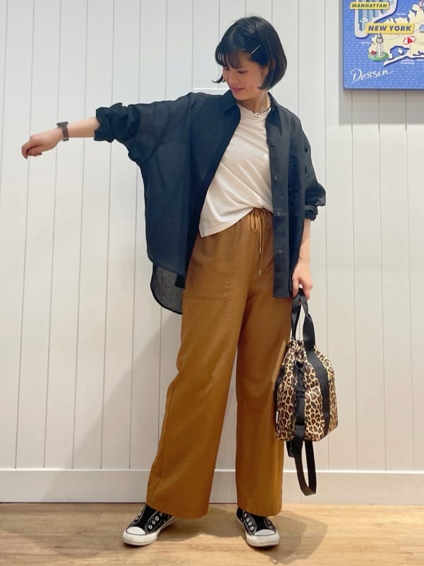 mikaさんの「Dessin｜【ウエストゴム・洗える】アウトポケットワイドパンツ（XS～L）」を使ったコーディネート