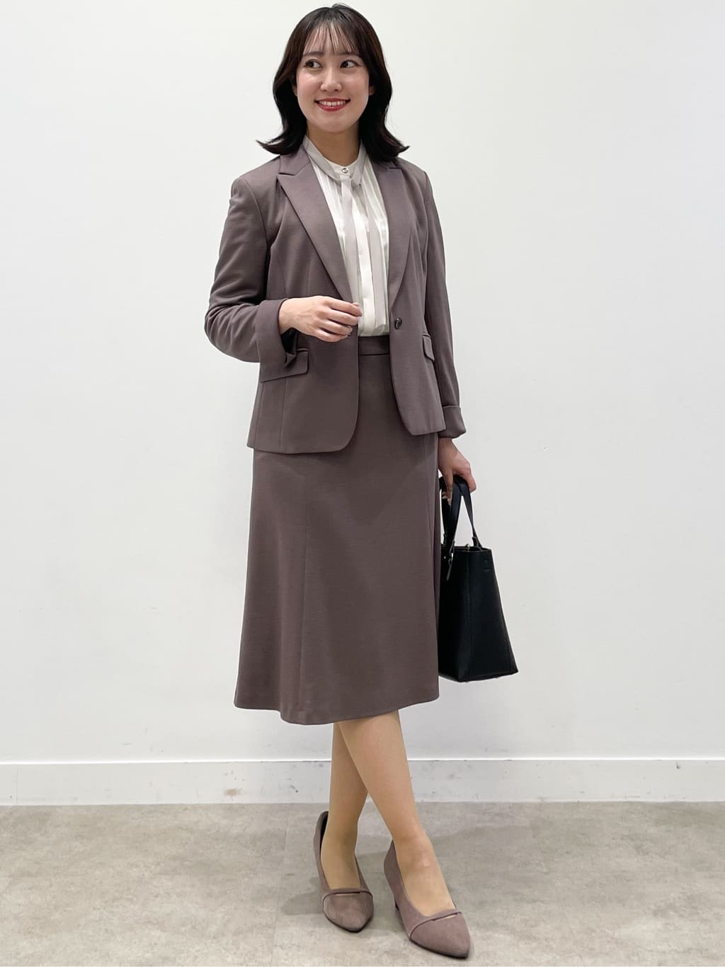yukariさんの「Reflect｜【配色ボウタイ付き】八分袖ジョーゼットブラウス」を使ったコーディネート