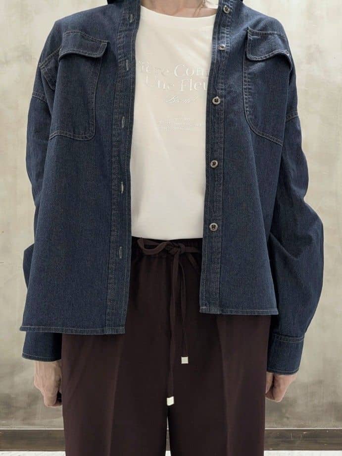 shioさんの「grove｜【UVカット】ロゴアソートベーシックロンT」を使ったコーディネート