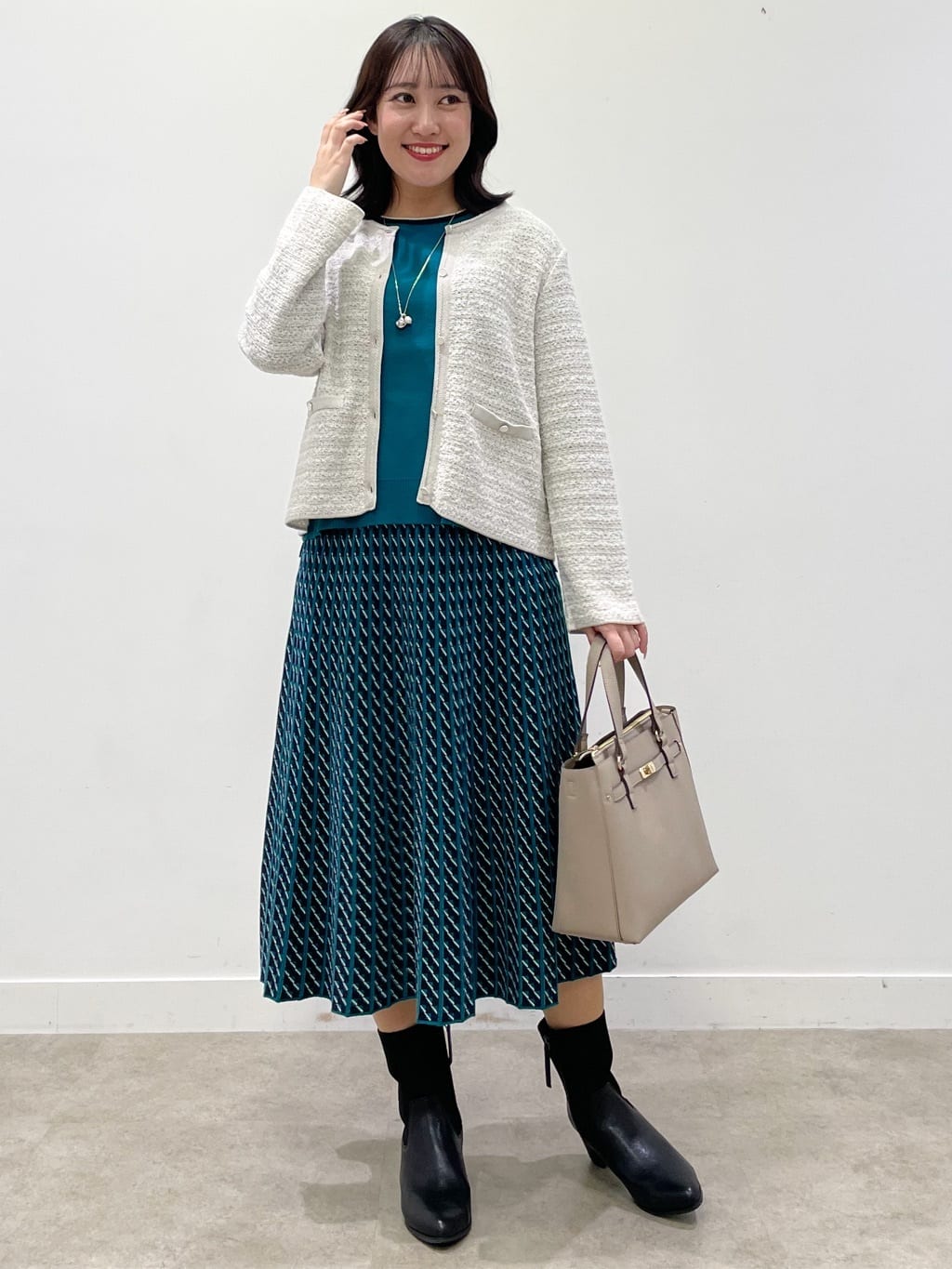 yukariさんの「Reflect｜【ライトアウター／ゆったりシルエット／気軽な羽織に◎】ドライタッチカーディガン」を使ったコーディネート