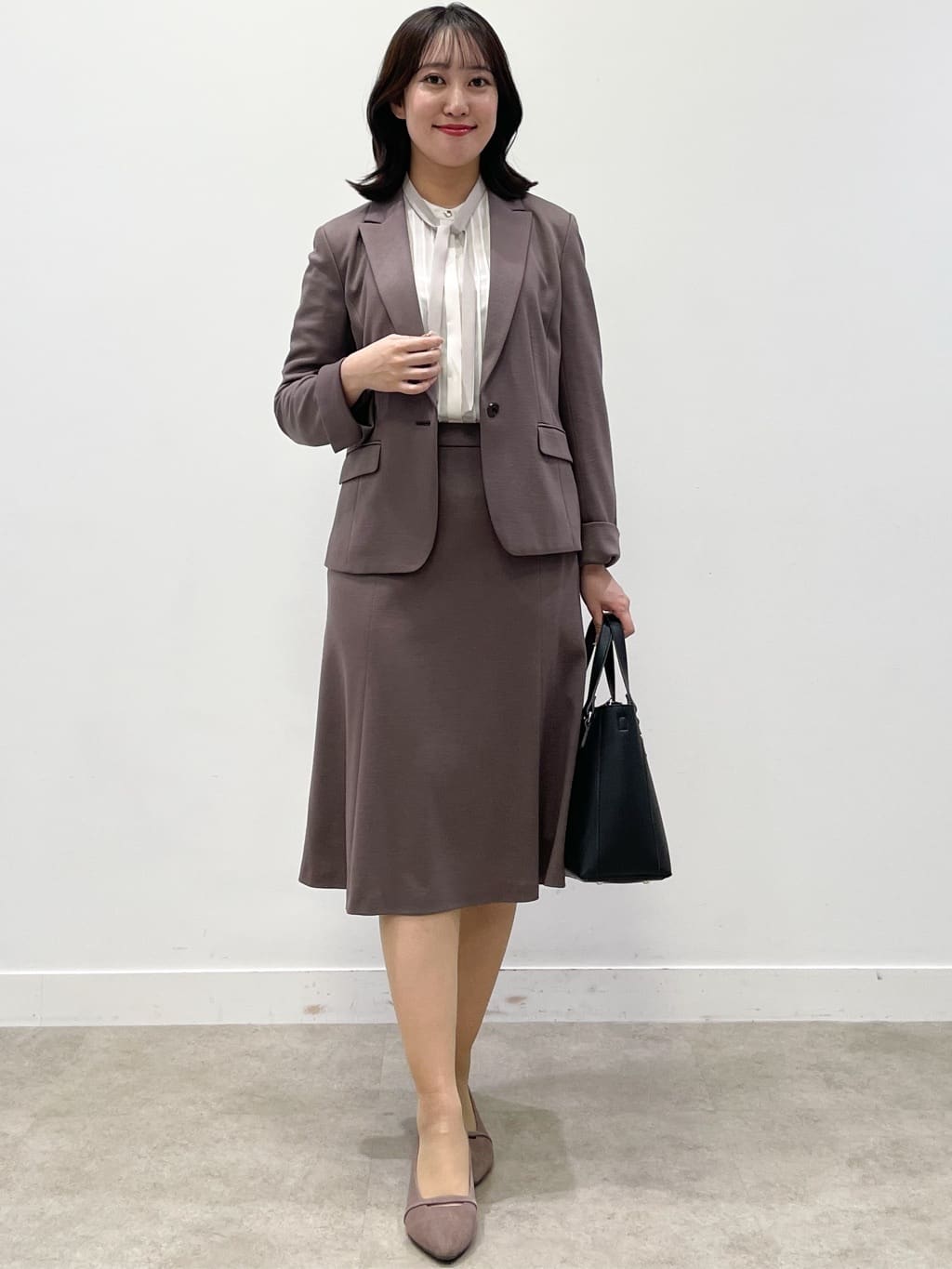 yukariさんの「Reflect｜【配色ボウタイ付き】八分袖ジョーゼットブラウス」を使ったコーディネート