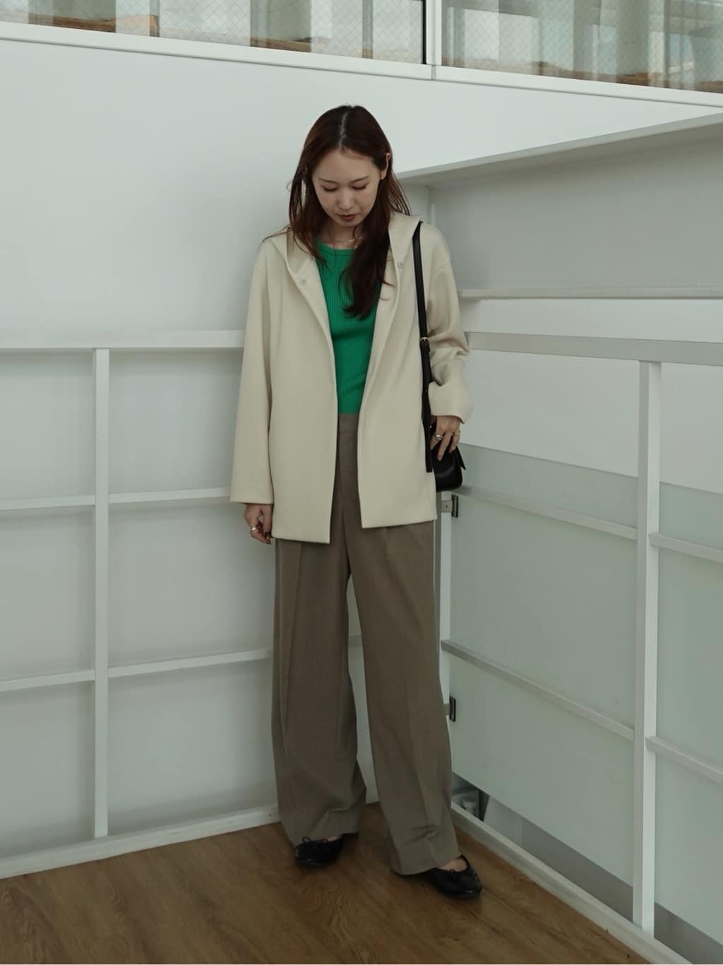 mitsukiさんの「INDIVI｜【軽羽織り】フーディーライトコート」を使ったコーディネート