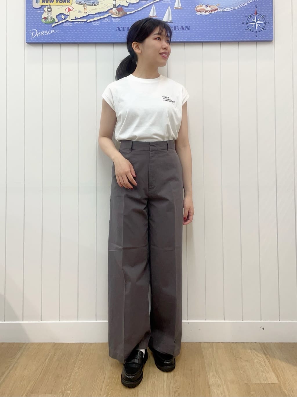 Mayaさんの「Dessin｜【洗える】Vネックシャギーベスト」を使ったコーディネート