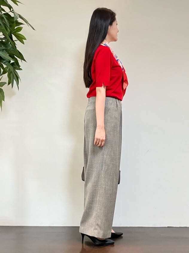 カレンさんの「UNTITLED｜【アンサンブル可/薄手】ベーシッククルーネックカーディガン」を使ったコーディネート