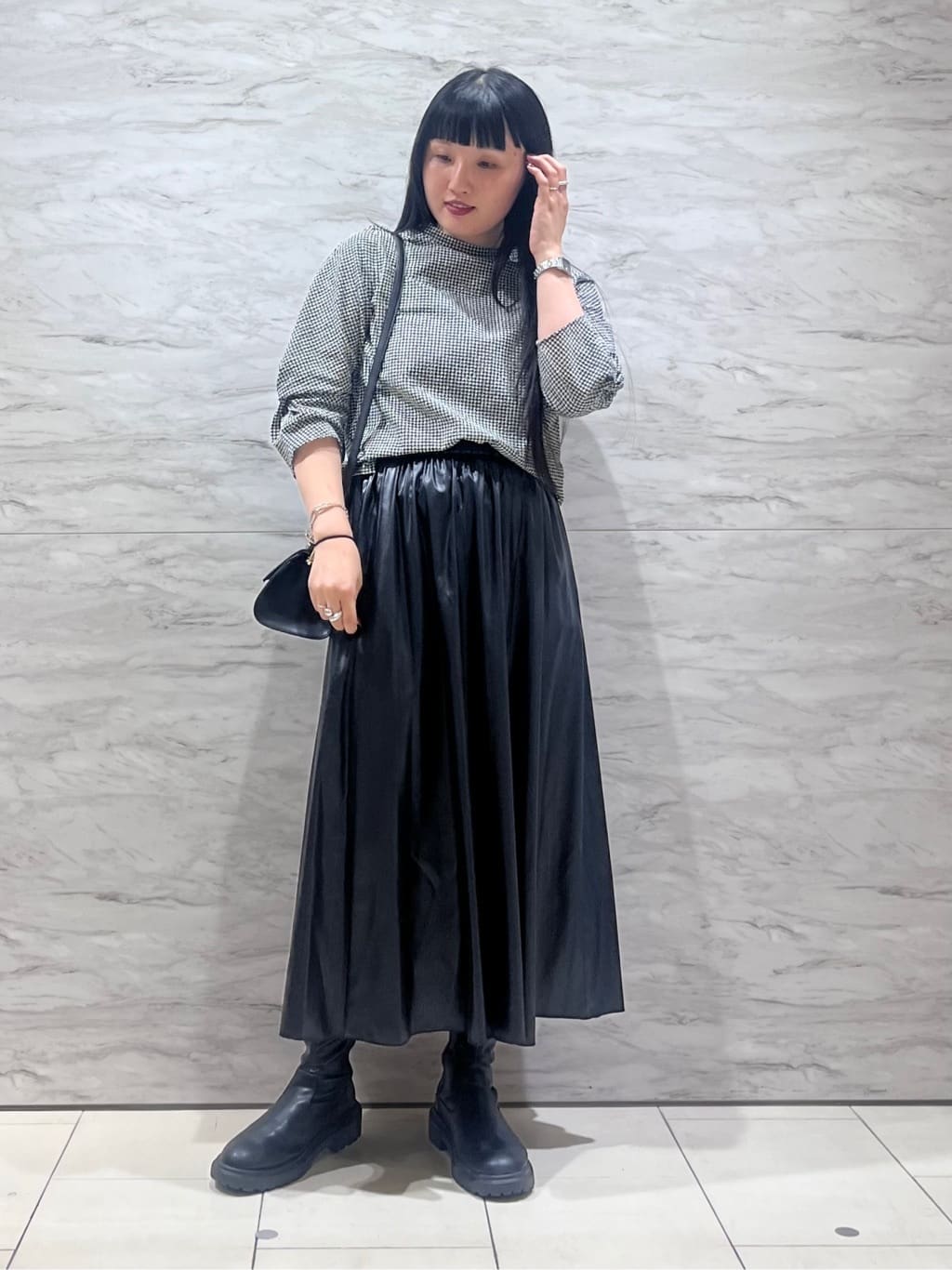 hasuさんの「INDIVI｜【UVケア／吸汗速乾】スリーブデザインブラウス」を使ったコーディネート