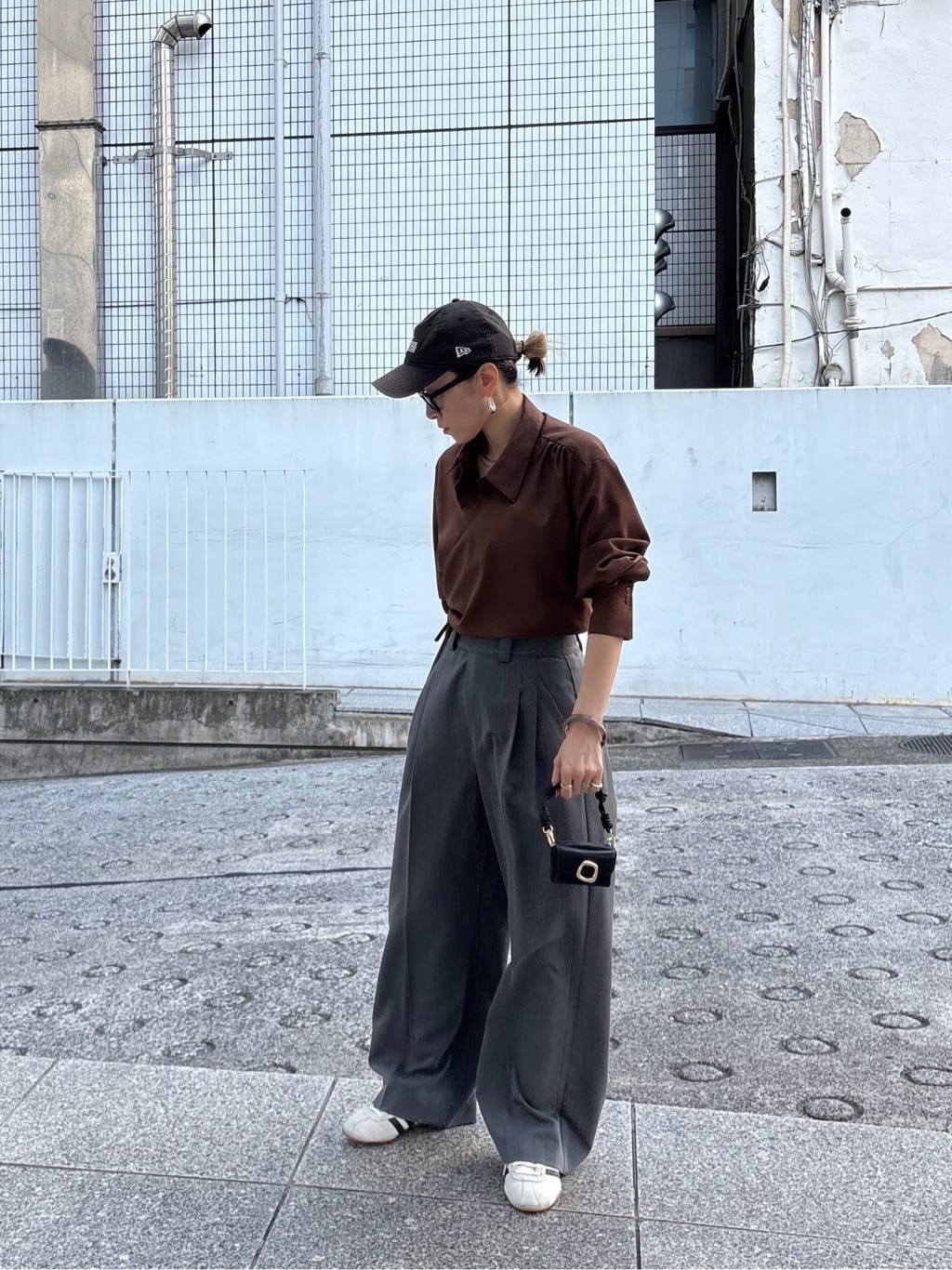 kotakiさんの「INDIVI｜アシメジレシャツ」を使ったコーディネート