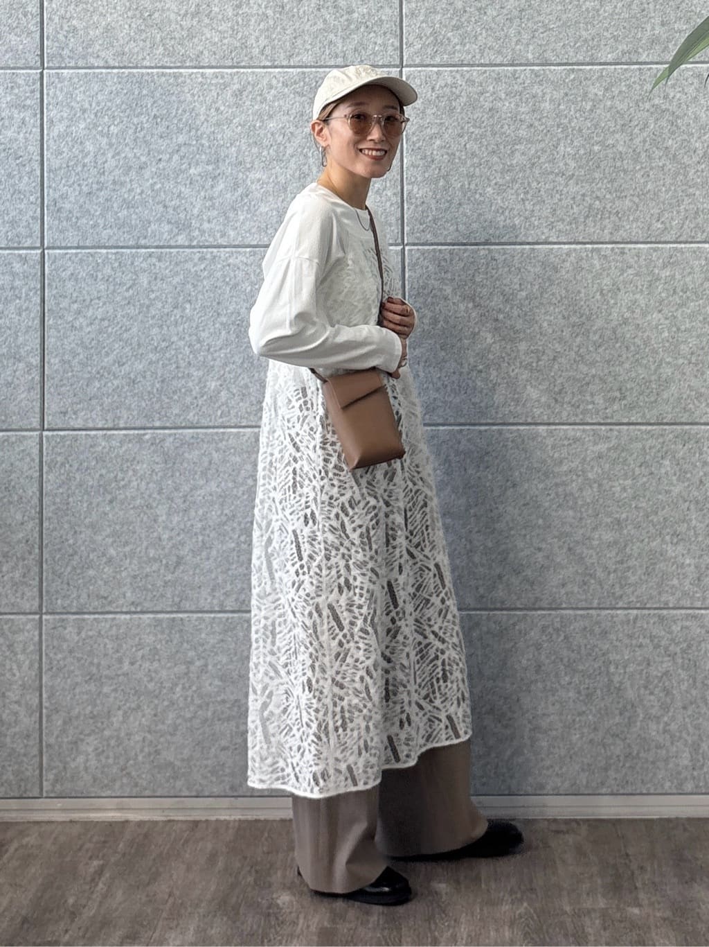 kotakiさんの「INDIVI｜【褒められパンツ】ワンタックワイドパンツ」を使ったコーディネート