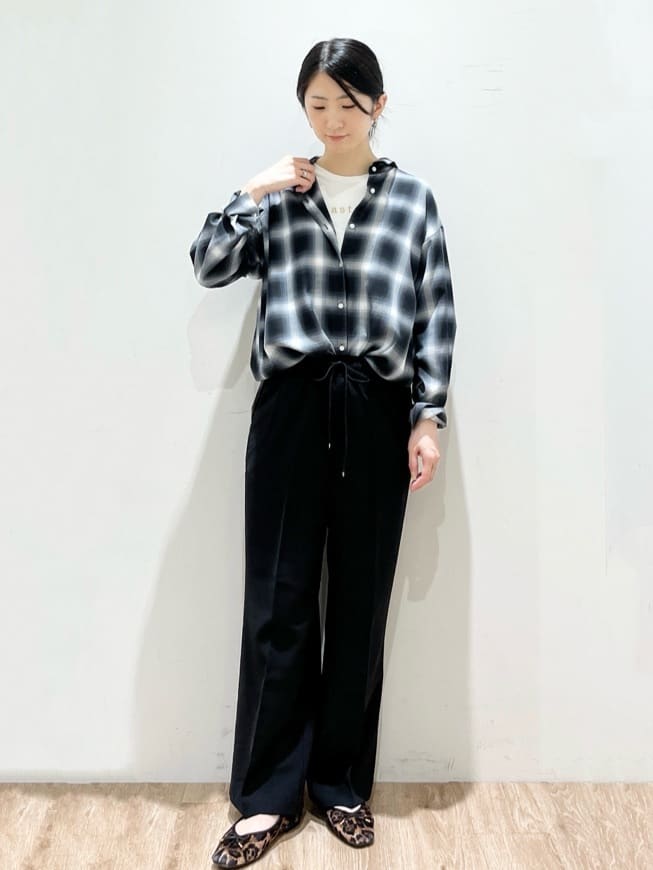 momokoさんの「OPAQUE.CLIP｜オンブレチェックシャツ【洗濯機洗い可】」を使ったコーディネート