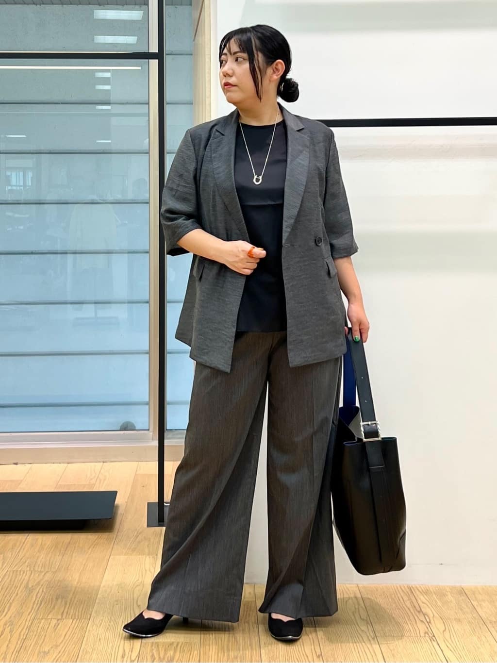 shimaさんの「INDIVI｜ライトダブルジャケット」を使ったコーディネート