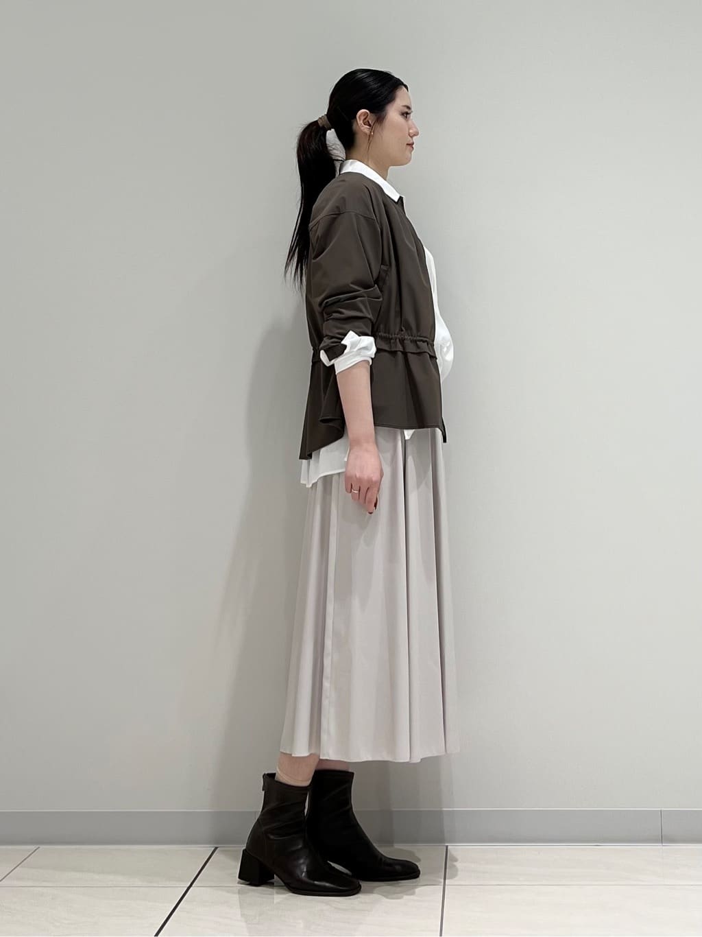 T.Kさんの「INDIVI｜ストレッチシアーロングTシャツ」を使ったコーディネート