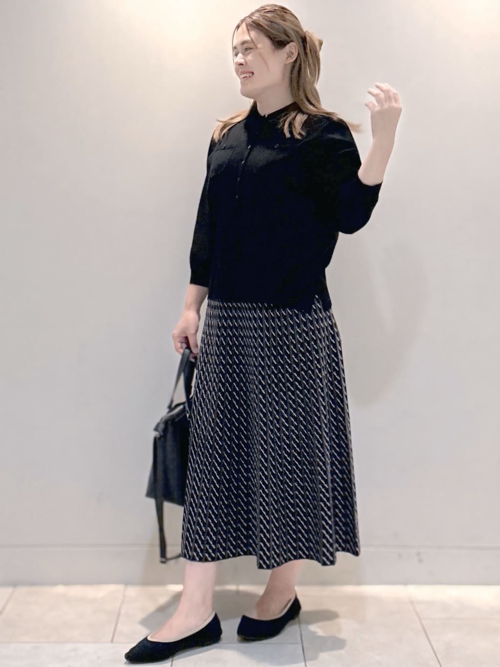 S&auml;K&iuml;さんの「Reflect｜【透けにくい◎】衿付き七分袖ニット」を使ったコーディネート