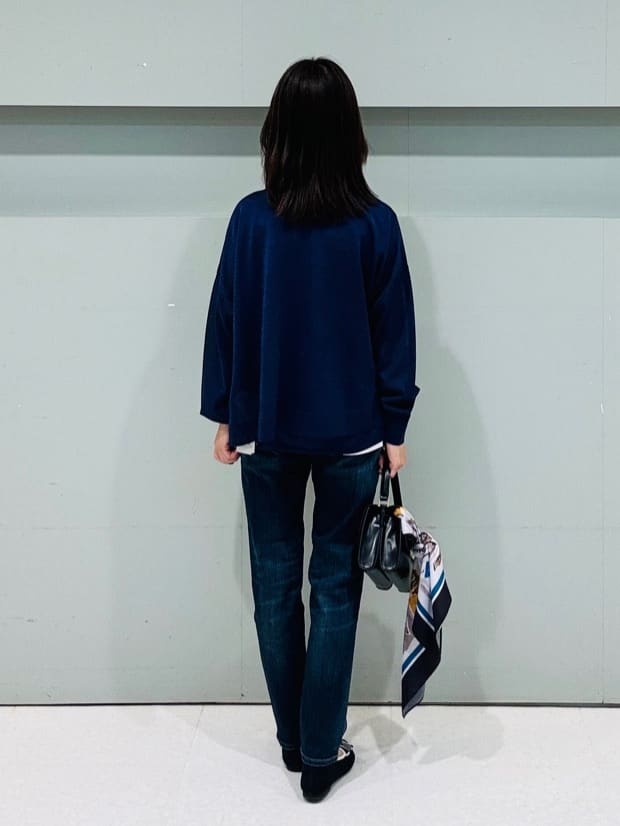 makiさんの「UNTITLED｜【前後2WAY/アンサンブル可/ゆったり】シアーカーディガン」を使ったコーディネート