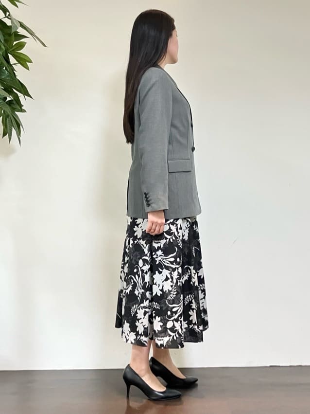 カレンさんの「UNTITLED｜【セットアップ可】ウールライク ダブルブレストジャケット」を使ったコーディネート