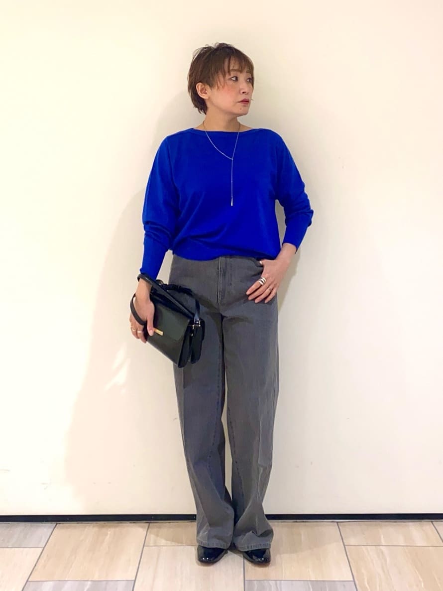 mari_831さんの「UNTITLED｜【アンサンブル可/洗える】シルクウールカシミヤ ドルマンスリーブニット」を使ったコーディネート