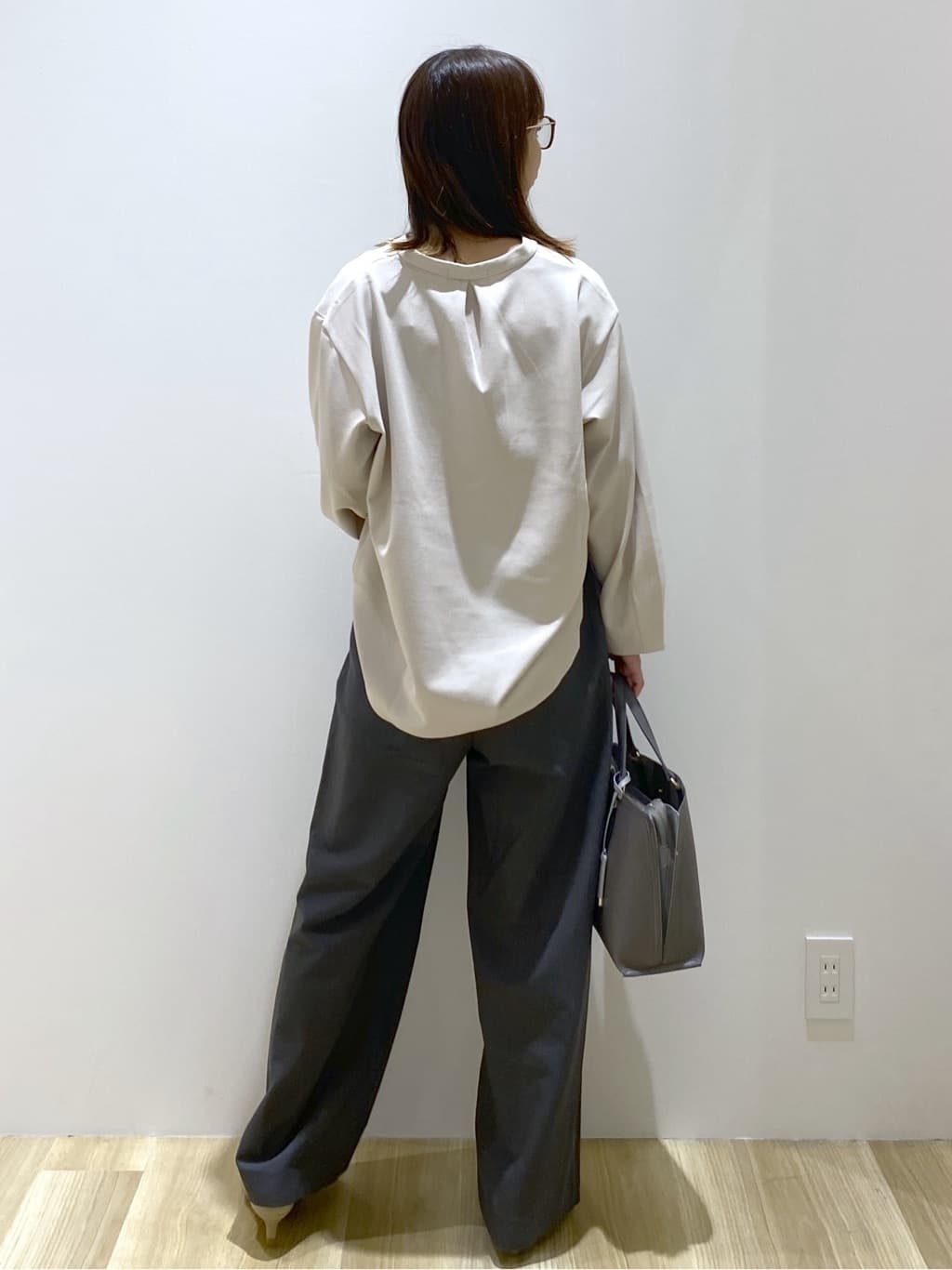 えりさんの「OPAQUE.CLIP｜スキッパートップス【吸水速乾／UVケア／洗濯機OK】」を使ったコーディネート