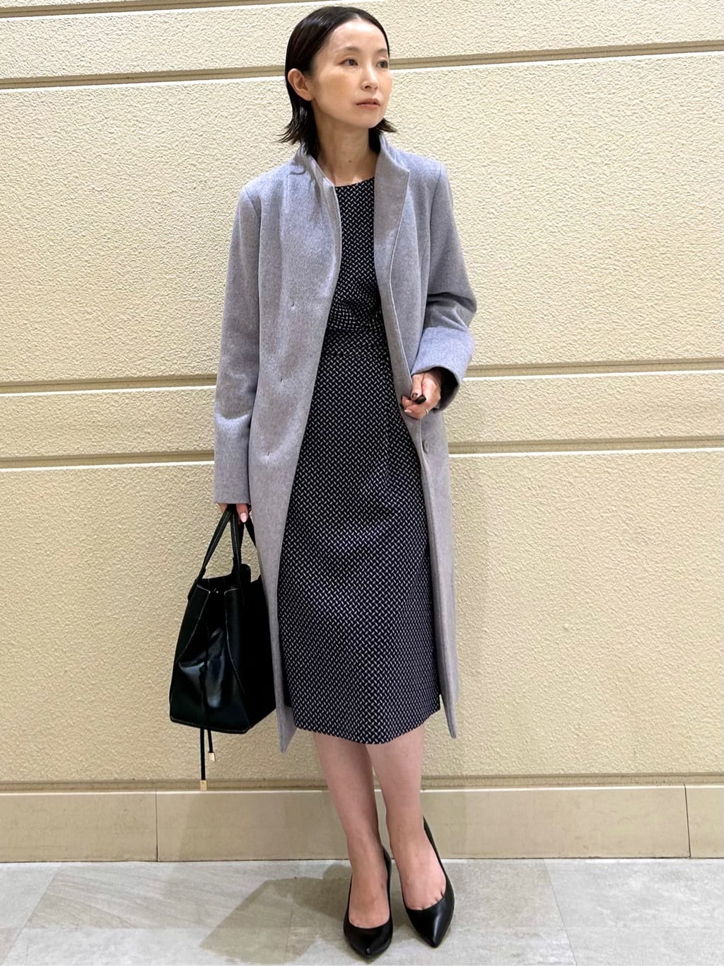 Takahashiさんの「COUP DE CHANCE｜【カシミヤ混／日本製】Iラインスタンドウィングカラーコート」を使ったコーディネート