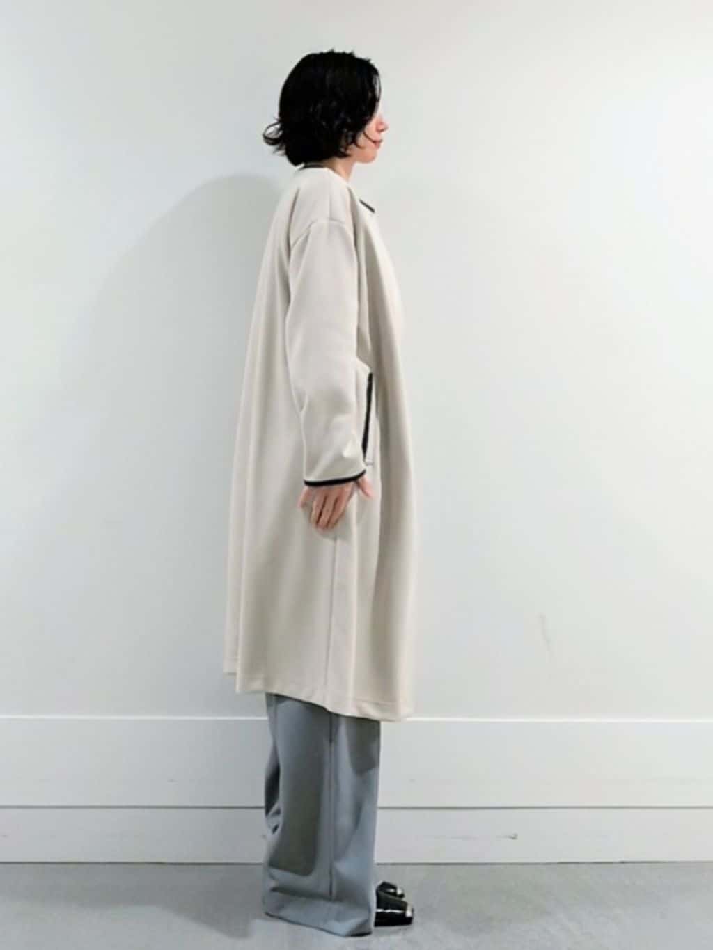 ミズタさんの「UNTITLED｜【丸首/Tシャツ風/短丈】シャギースリーブ ポンチカットソー」を使ったコーディネート