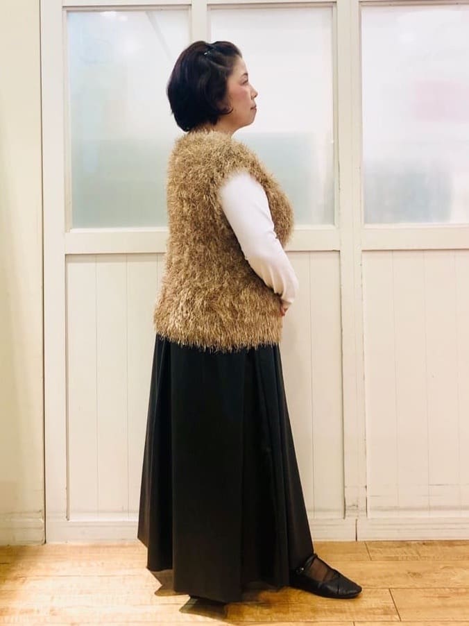 YYYさんの「SHOO･LA･RUE｜【S-LL】大人の抜け感 合皮フレアスカート」を使ったコーディネート