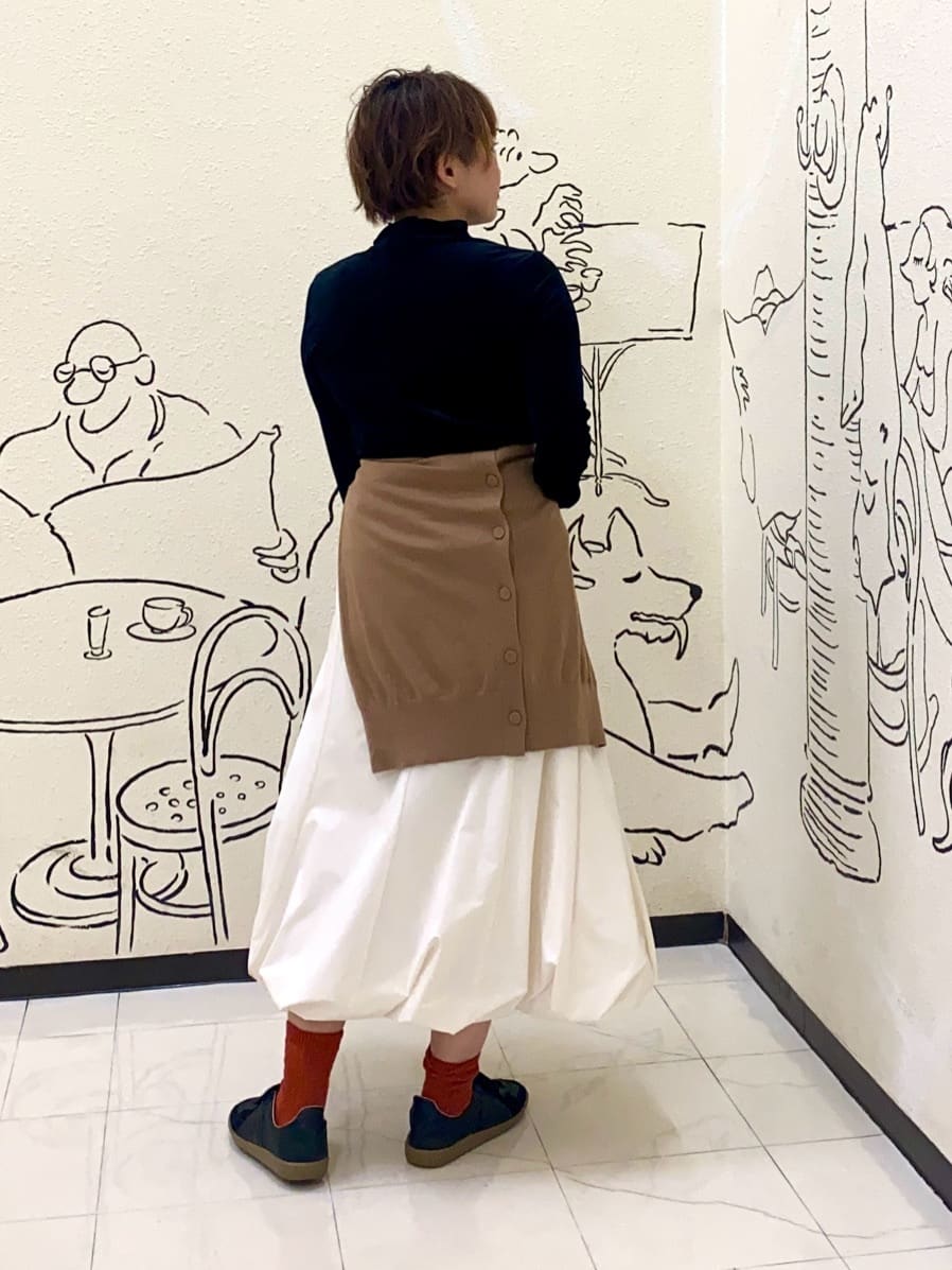 mari_831さんの「UNTITLED｜【ハイネック/レイヤード/重ね着におすすめ】トリコットベロア シアーインナー」を使ったコーディネート