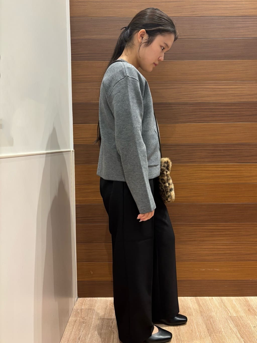 Juriさんの「OPAQUE.CLIP｜《SS-LLサイズ》ストレッチ美脚イージーワイドパンツ【防シワ／洗濯機洗い可】」を使ったコーディネート