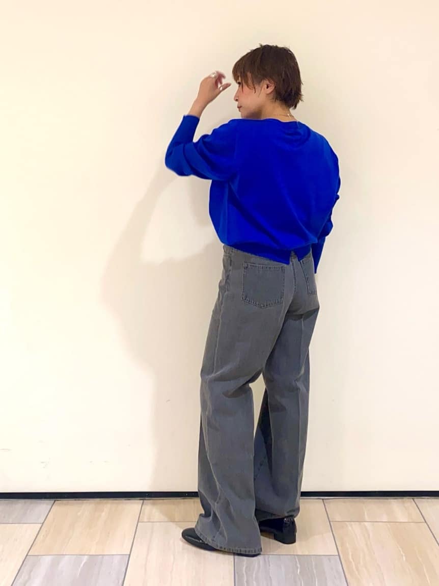 mari_831さんの「UNTITLED｜【アンサンブル可/洗える】シルクウールカシミヤ ドルマンスリーブニット」を使ったコーディネート