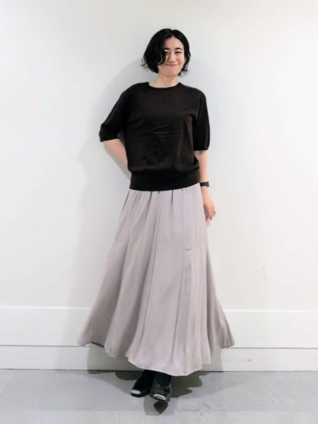 ミズタさんの「UNTITLED｜【アンサンブル可/六分袖/洗える】ウールシルクニット」を使ったコーディネート