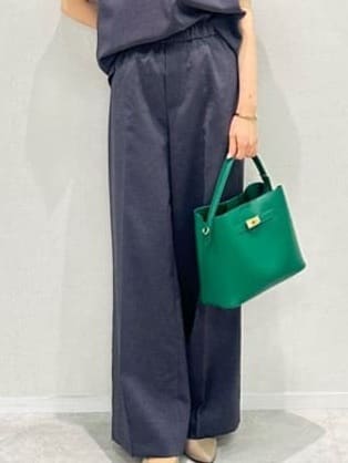 Miwaさんの「UNTITLED｜【セットアップ可/はっ水/通勤】リラククール 半袖ブラウス」を使ったコーディネート