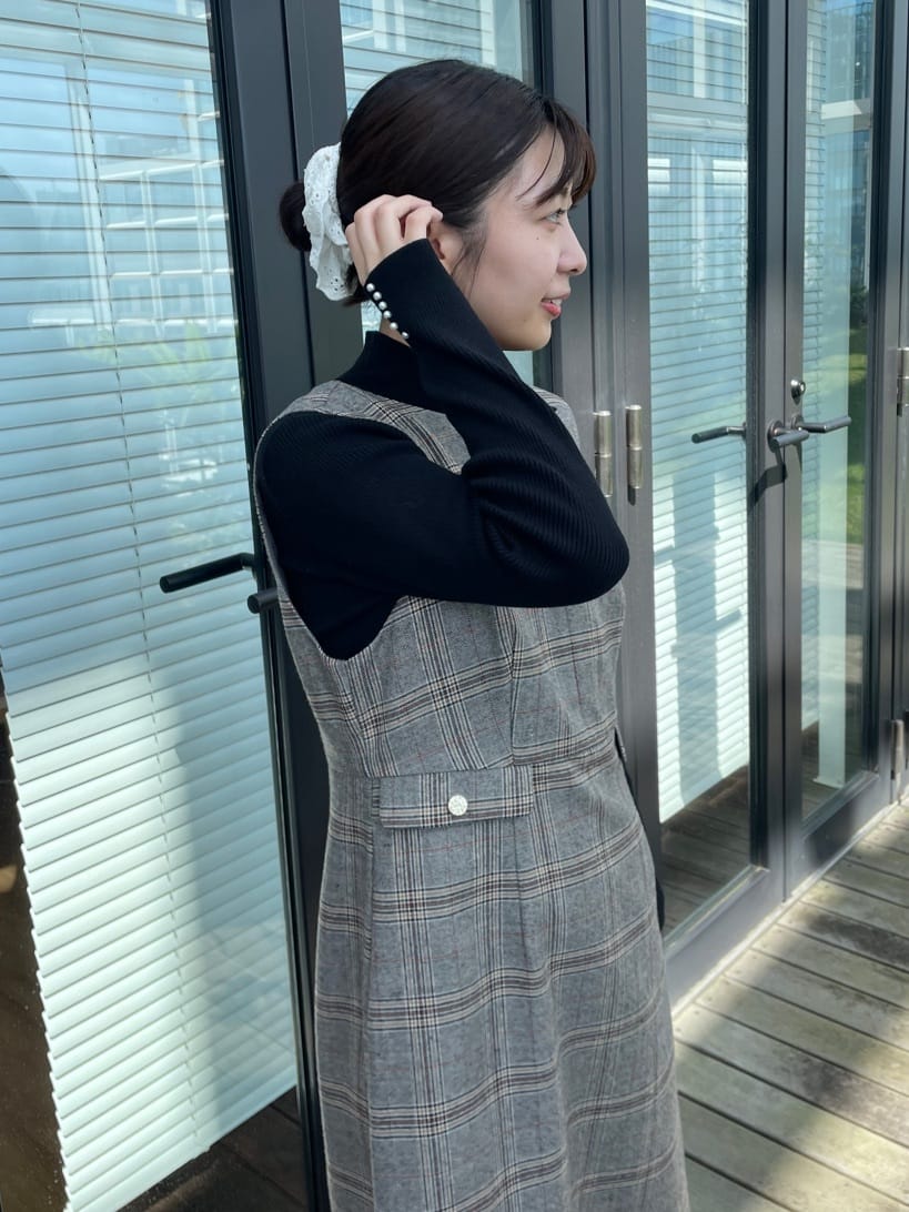 abeさんの「Couture brooch｜【美シルエット・大人可愛い・通勤】TRチェックジャンスカ」を使ったコーディネート