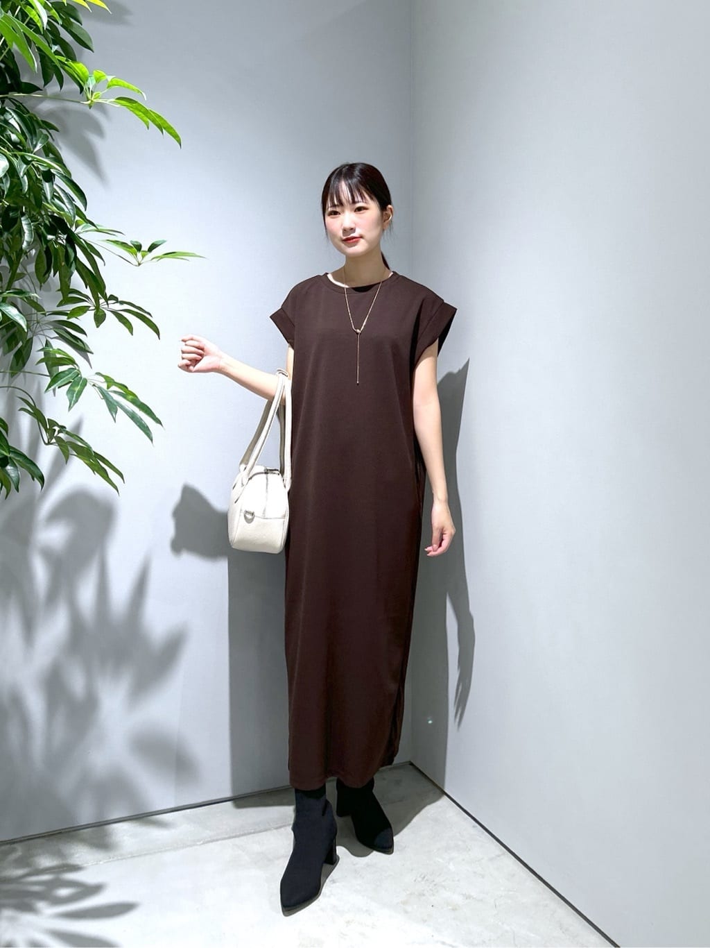 Renoさんの「INDIVI｜ダブルクロスオーバージャケット」を使ったコーディネート