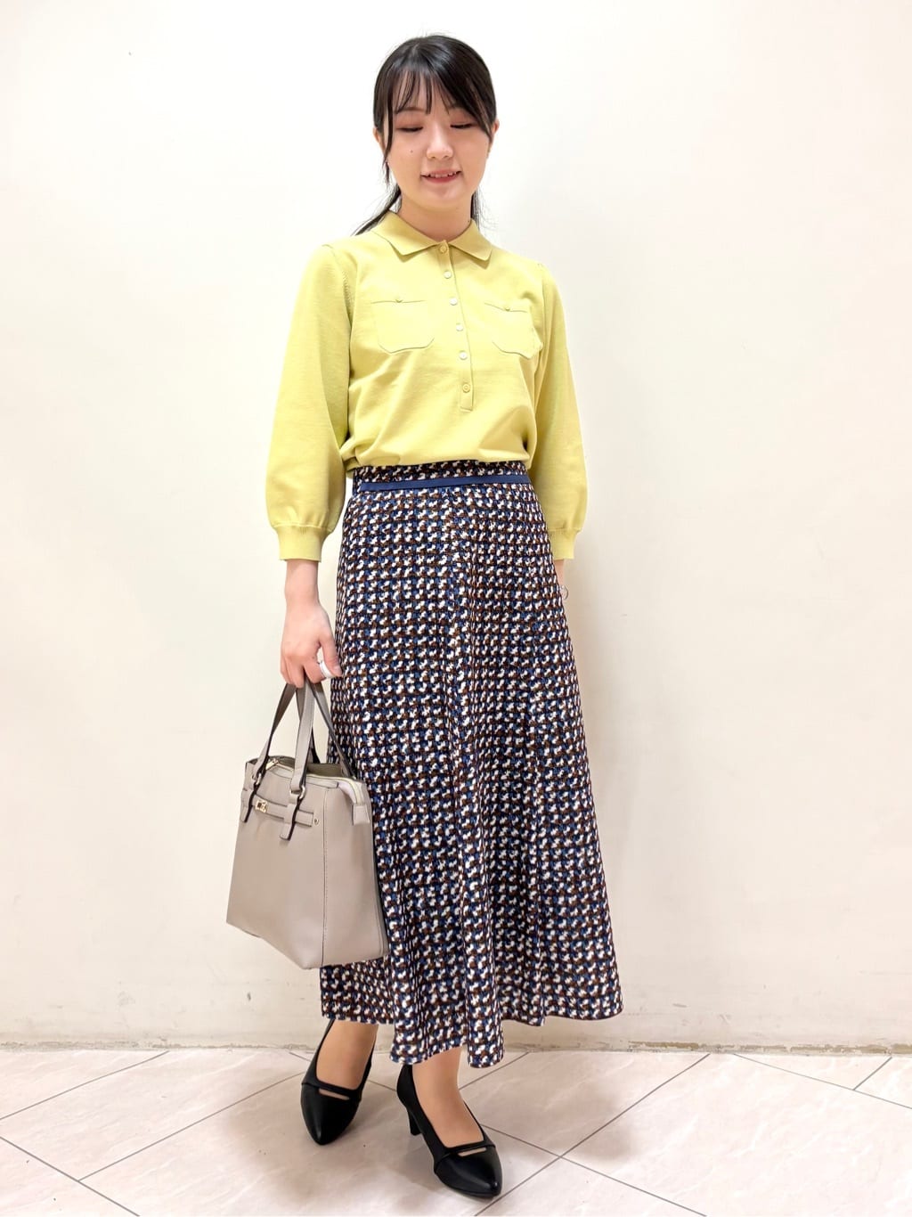mikiさんの「Reflect｜【透けにくい◎】衿付き七分袖ニット」を使ったコーディネート