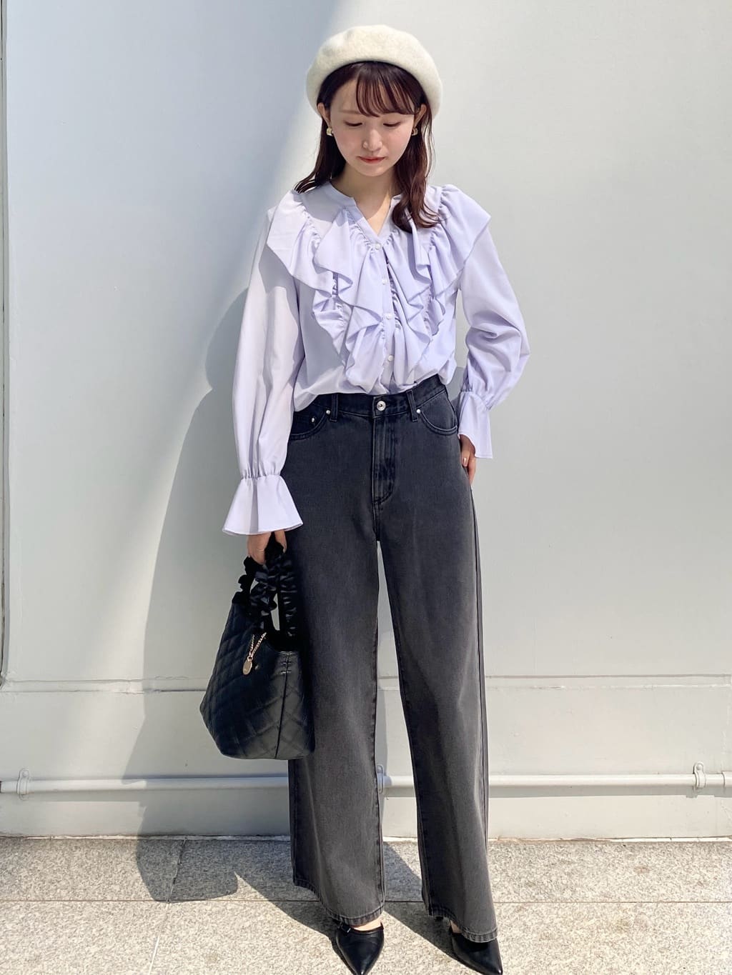 みさかさんの「index｜《丈が選べる》デニムバギーパンツ【洗濯機洗い可】」を使ったコーディネート