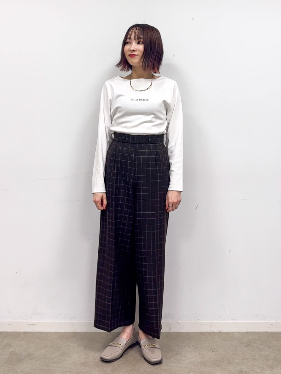 𝐜𝐡𝐢𝐤𝐚さんの「SHOO･LA･RUE｜【S-LL】寒暖差のある時期に 大人上品なシアーブルゾン」を使ったコーディネート