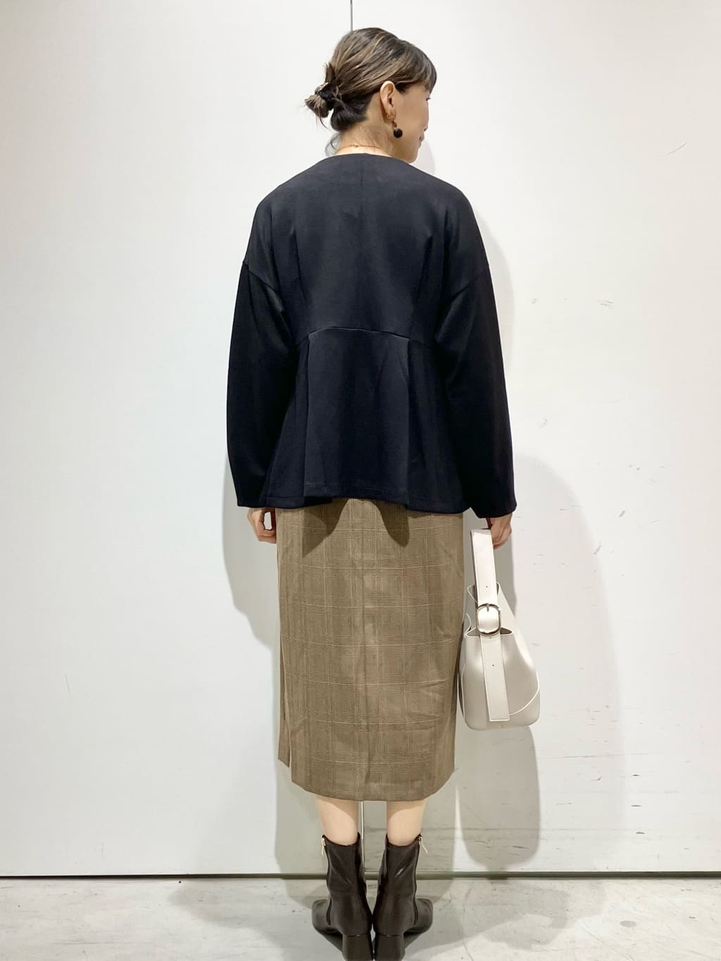 Jさんの「OPAQUE.CLIP｜グレンチェックキャミワンピース／セットアップ対応可【洗濯機OK】」を使ったコーディネート