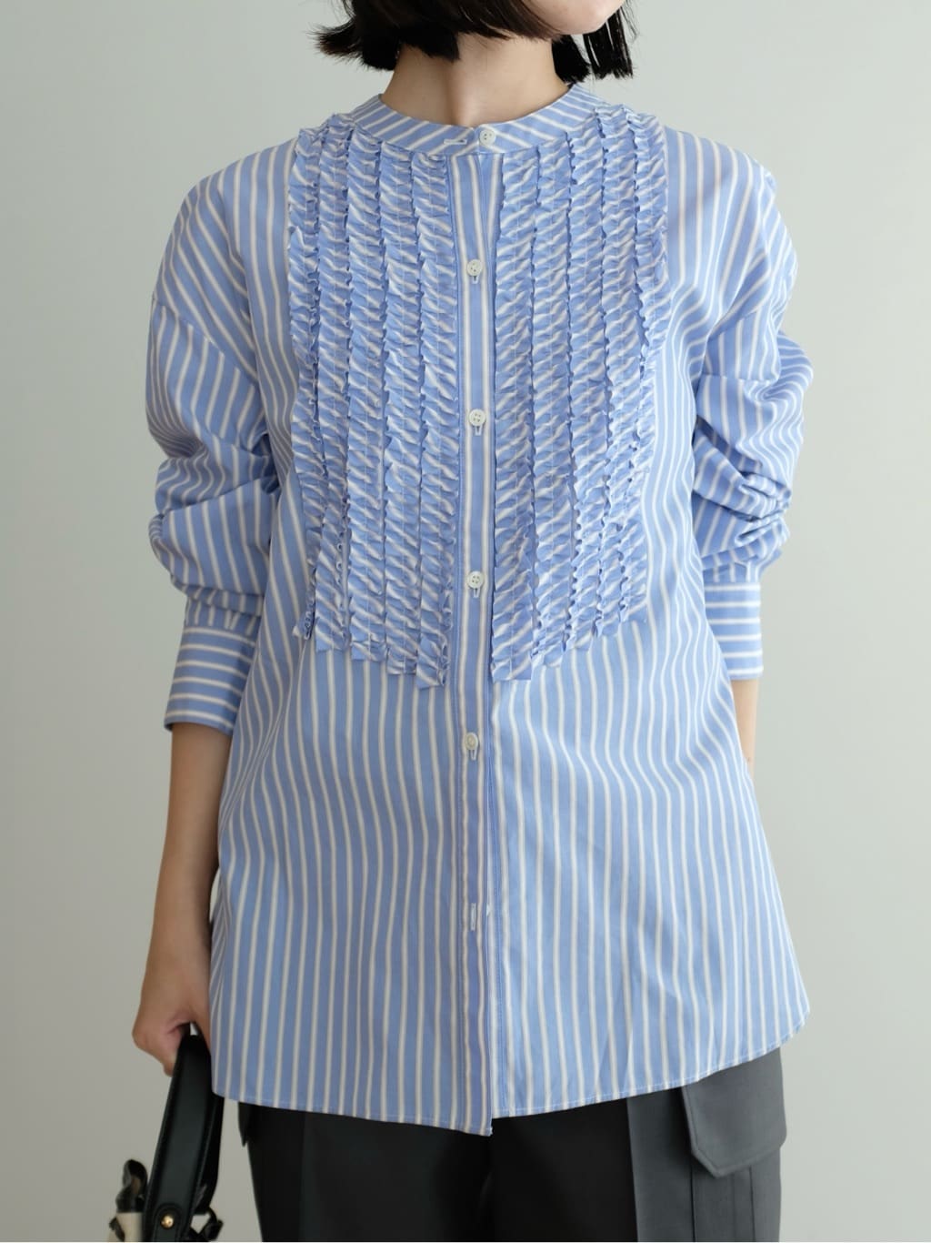 Kishimotoさんの「DRESSTERIOR｜◆ショートブーツ」を使ったコーディネート