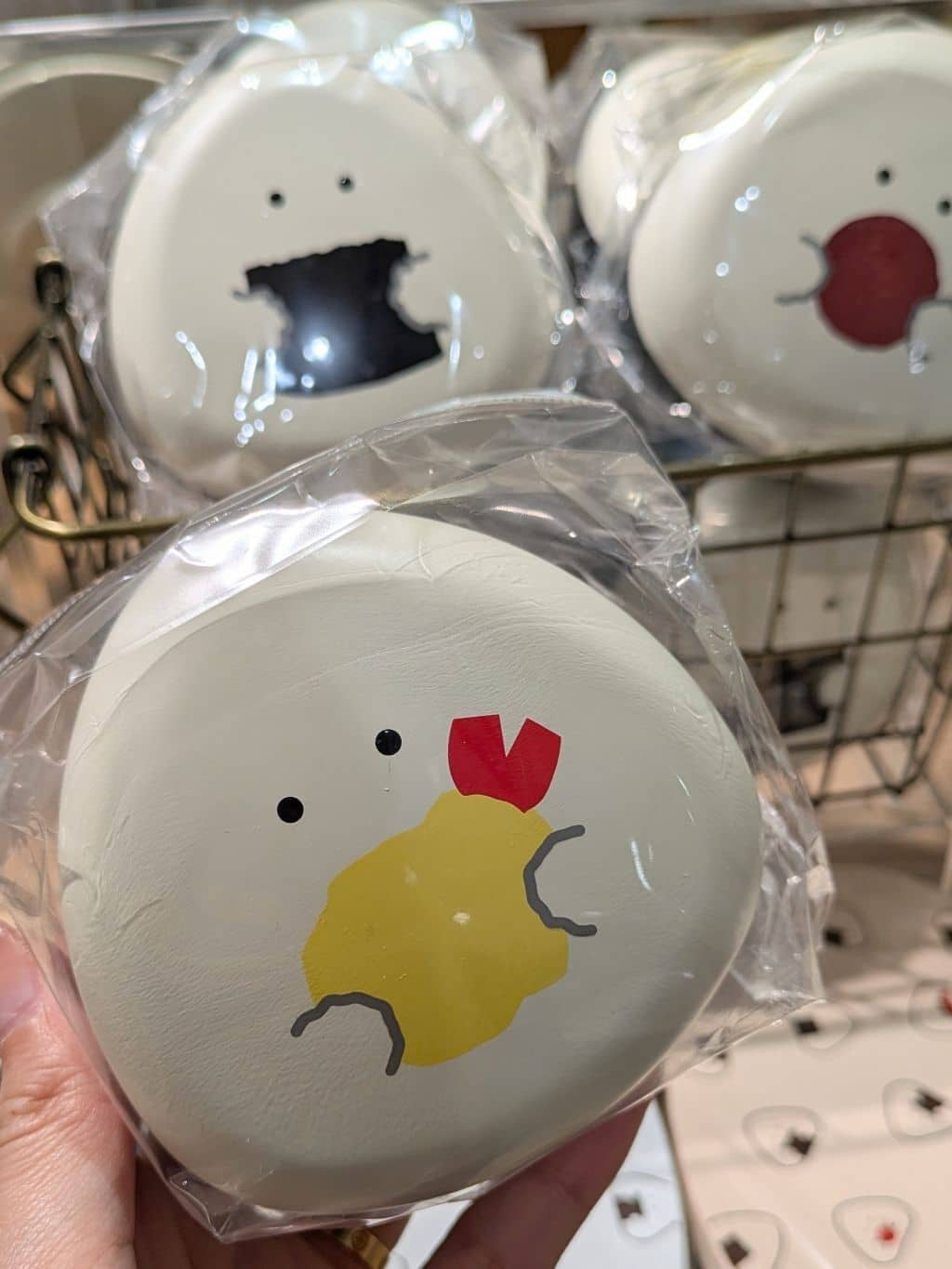 shino.さんの「212 KITCHEN STORE｜ぎゅっとおにぎりさん 抗菌汁椀 梅 赤」を使ったコーディネート