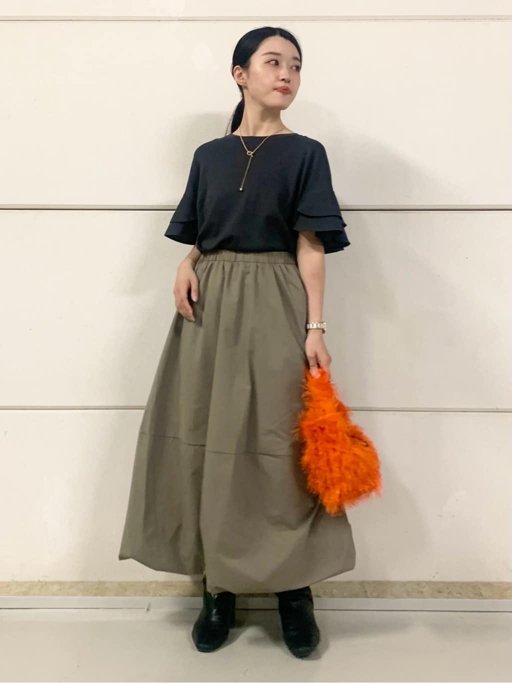 sahoさんの「THE SHOP TK｜【汗染み防止】袖フリルTシャツ【UVカット/洗濯機OK】」を使ったコーディネート