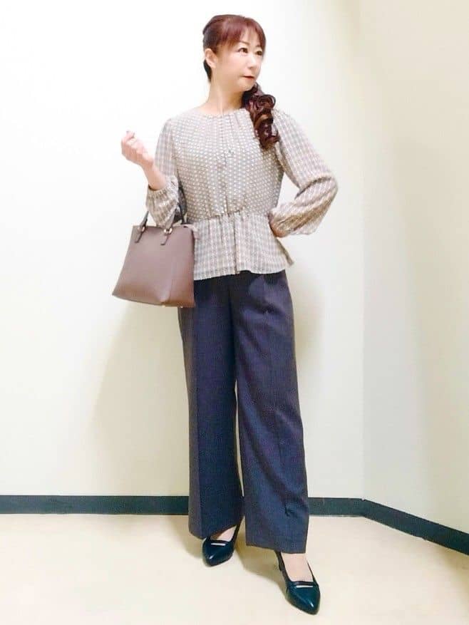 花さんの「Reflect｜【パンツにもスカートにも合わせやすい◎】ライティブルゾン」を使ったコーディネート