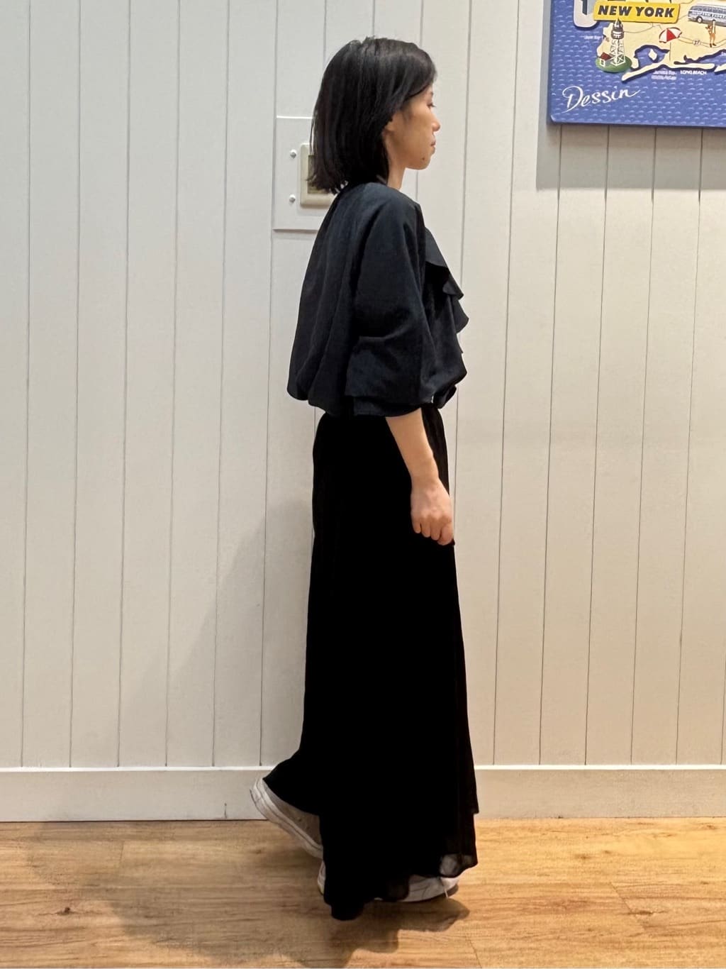 OKADAさんの「Dessin｜」を使ったコーディネート