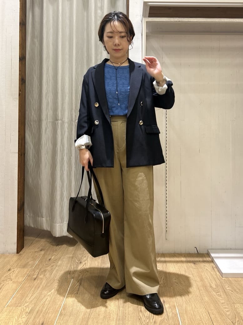 ga_riさんの「THE SHOP TK｜【今羽織るなら】ダブルブレストジャケット【セットアップ可/洗える】」を使ったコーディネート