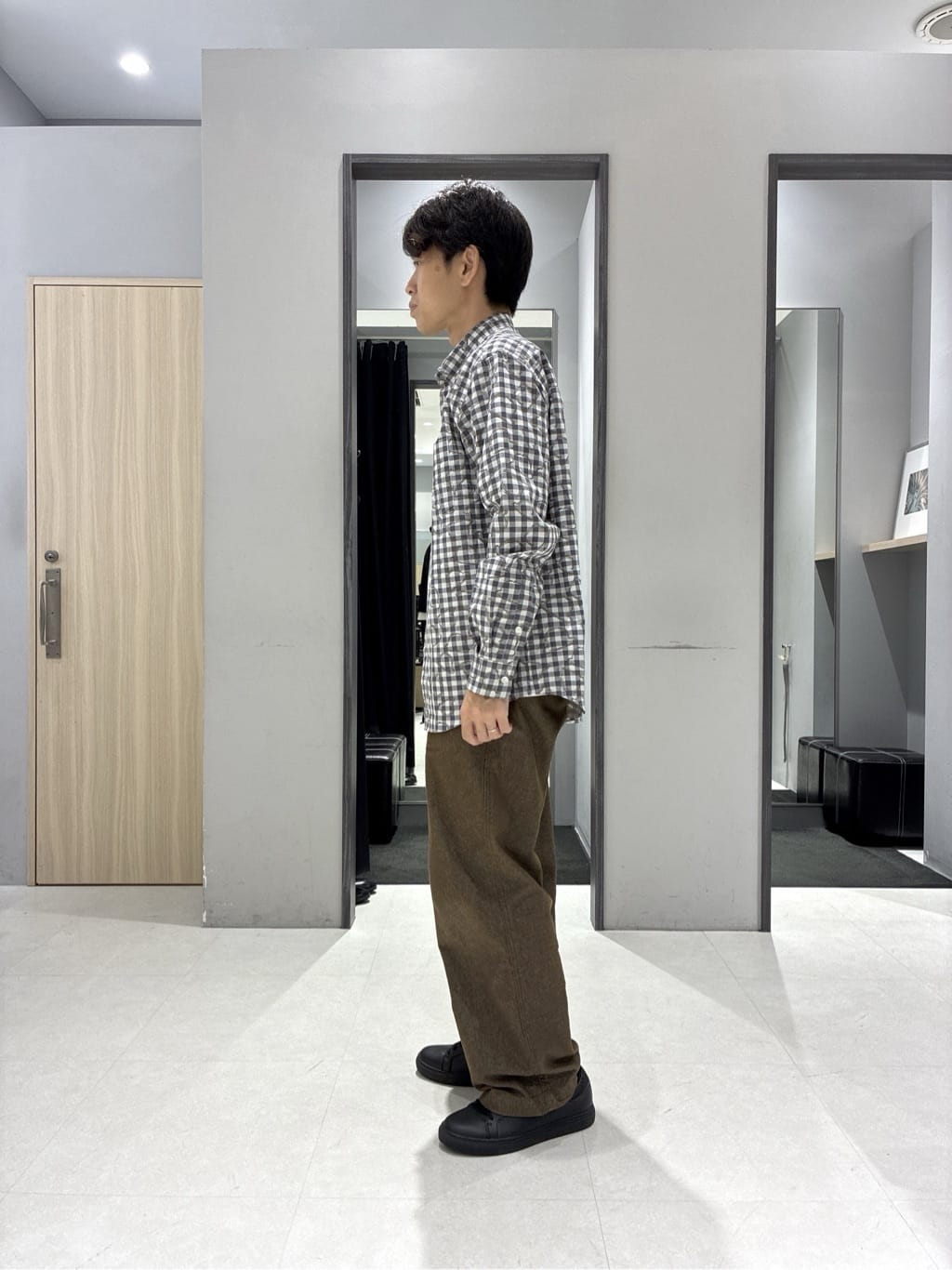 わいずみさんの「TAKEO KIKUCHI｜チェックボーラーガーゼシャツ」を使ったコーディネート