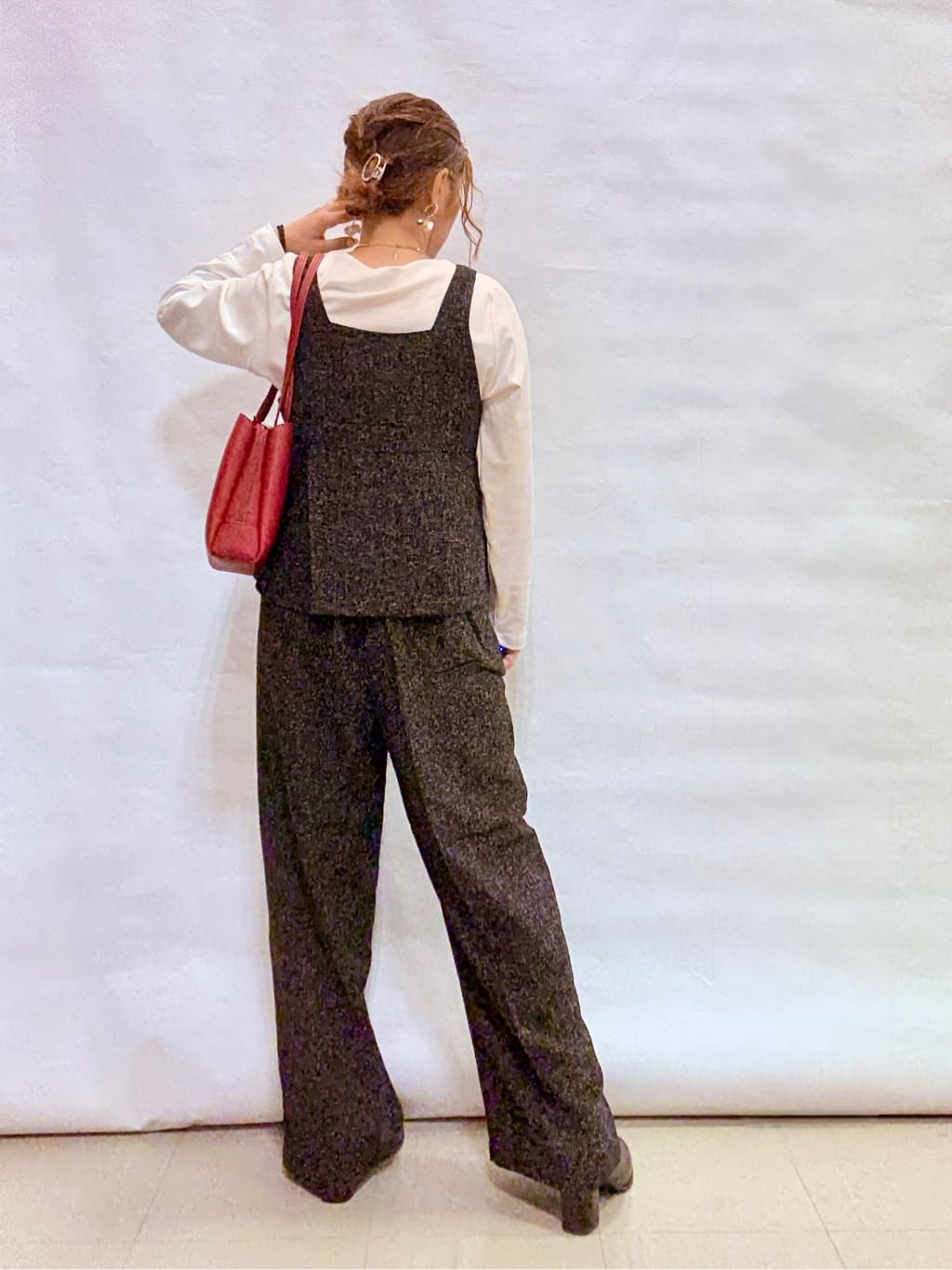 fuuさんの「SHOO･LA･RUE｜【S-LL】美しく見せる ボートネックロンT」を使ったコーディネート