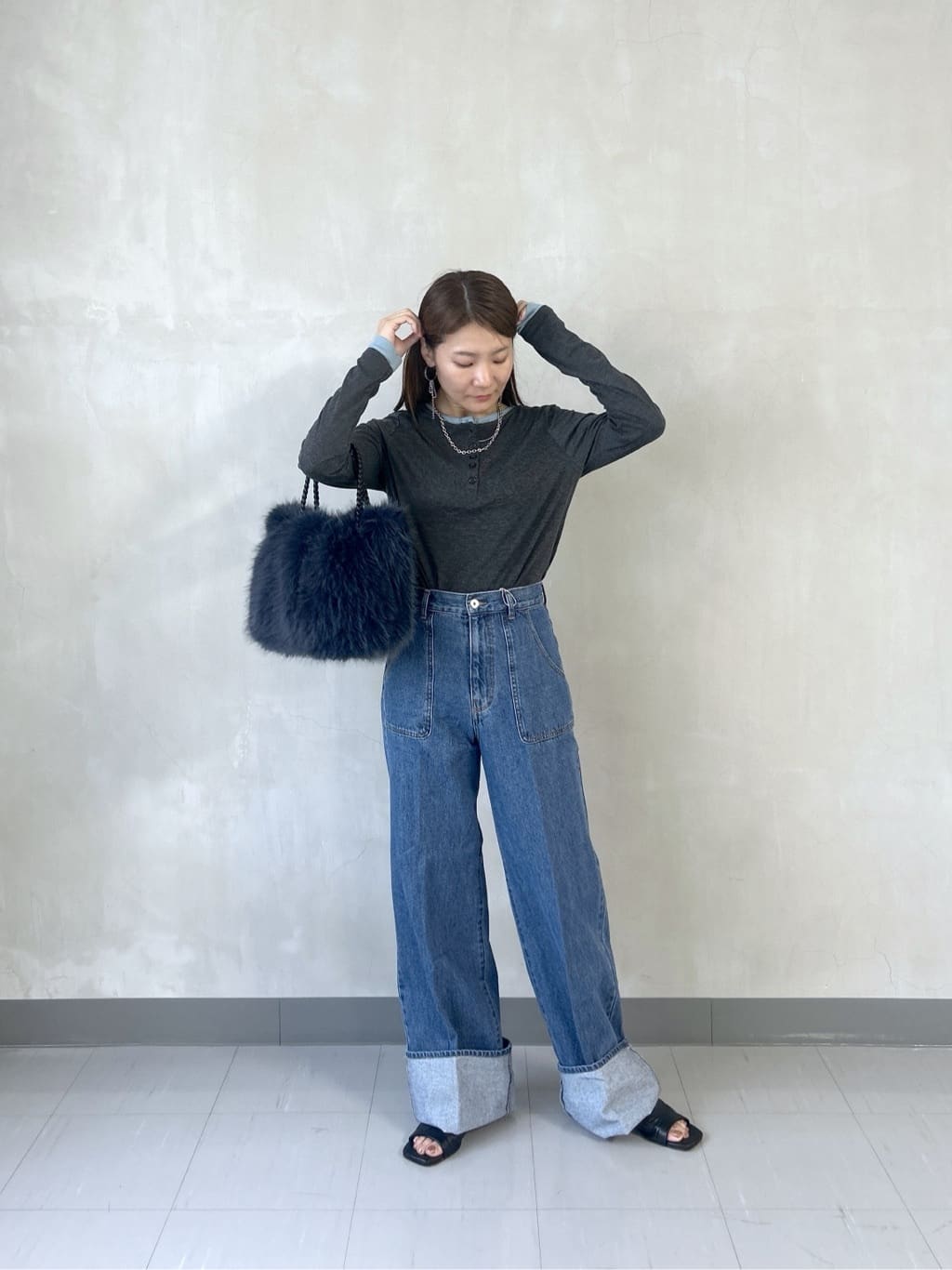 takaさんの「INDIVI｜ロールアップデニム」を使ったコーディネート