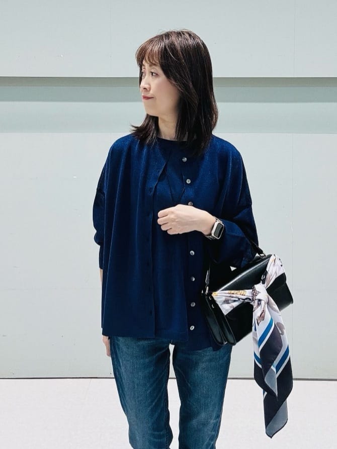 makiさんの「UNTITLED｜【前後2WAY/アンサンブル可/ゆったり】シアーカーディガン」を使ったコーディネート