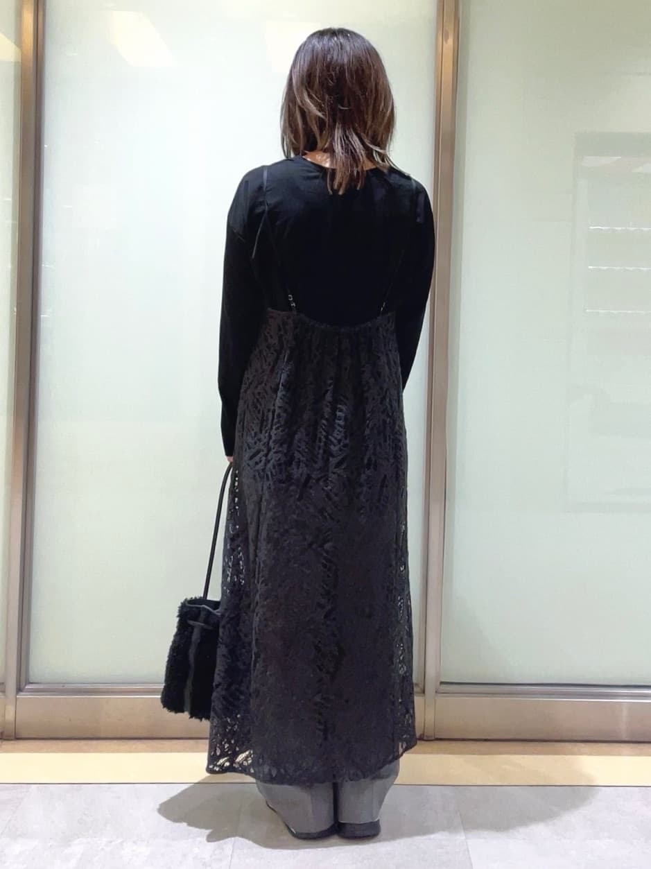 mayutaさんの「INDIVI｜ストレッチシアーロングTシャツ」を使ったコーディネート