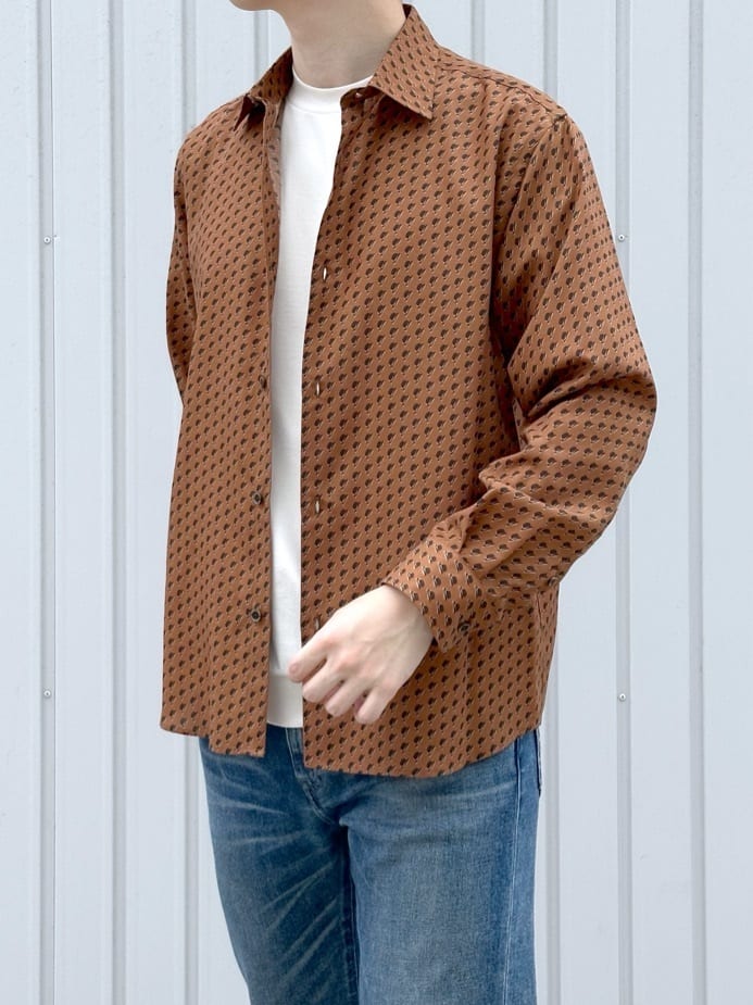 イッシーさんの「TAKEO KIKUCHI｜ボーラーハット柄 長袖シャツ」を使ったコーディネート