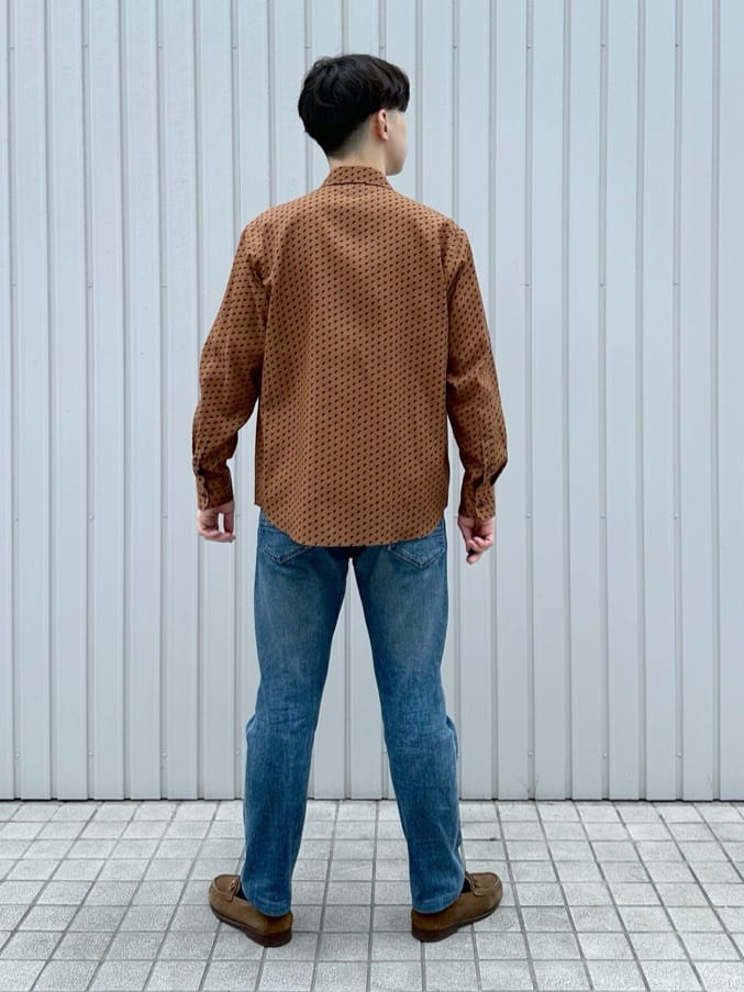 イッシーさんの「TAKEO KIKUCHI｜ボーラーハット柄 長袖シャツ」を使ったコーディネート